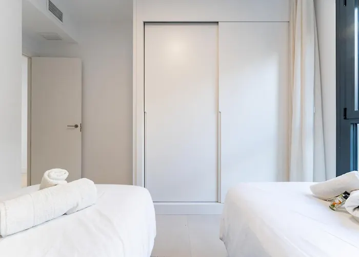 Ct 404 - Faro's Higueron Hights - Seaviews Lägenhet