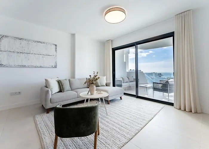 Ct 404 - Faro's Higueron Hights - Seaviews